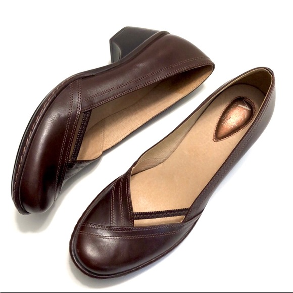 Clark’s Artisan Brown Leather Shoes size 9.5N BNWOT - Picture 1 of 13